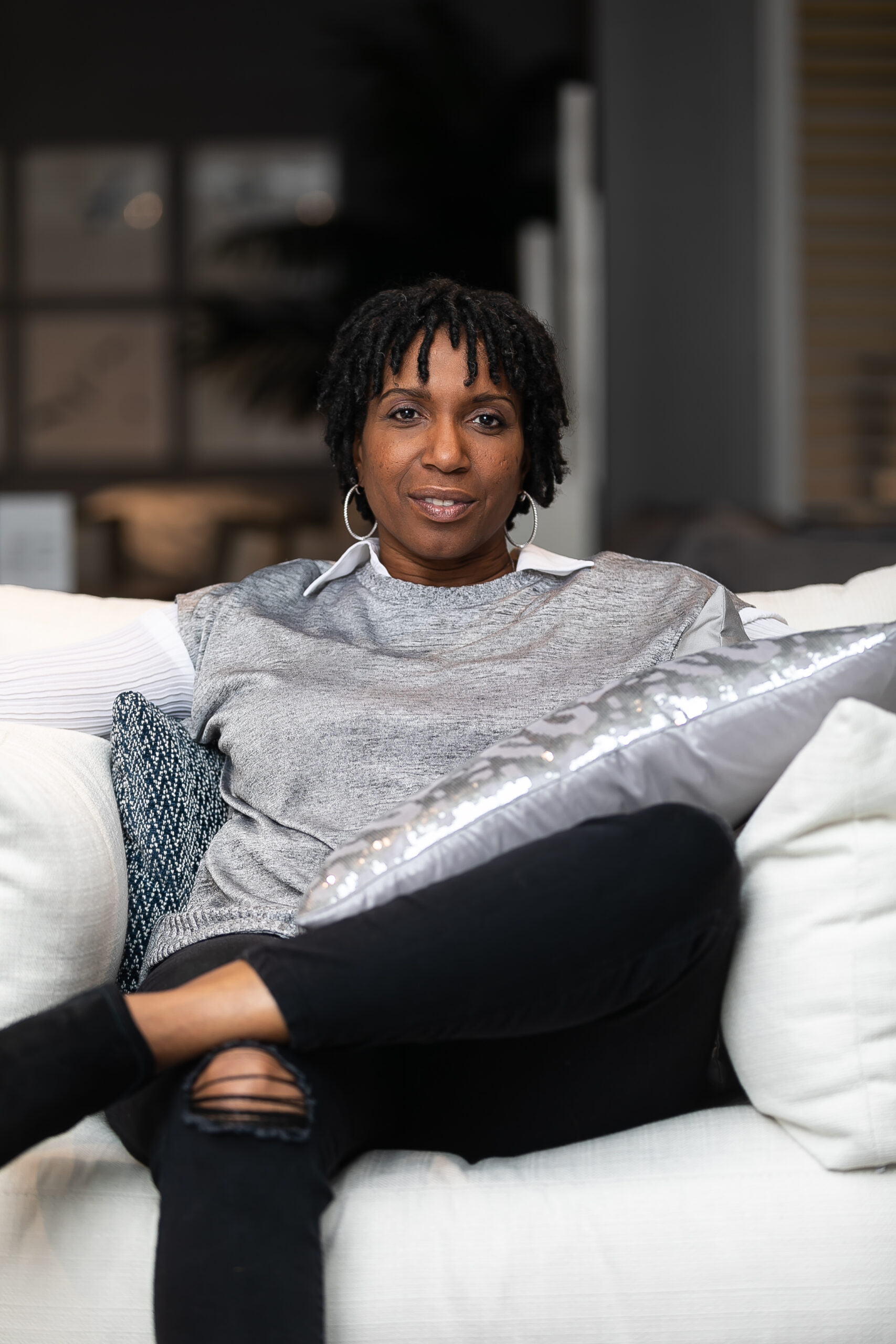 De J. Lozada in a thoughtful portrait